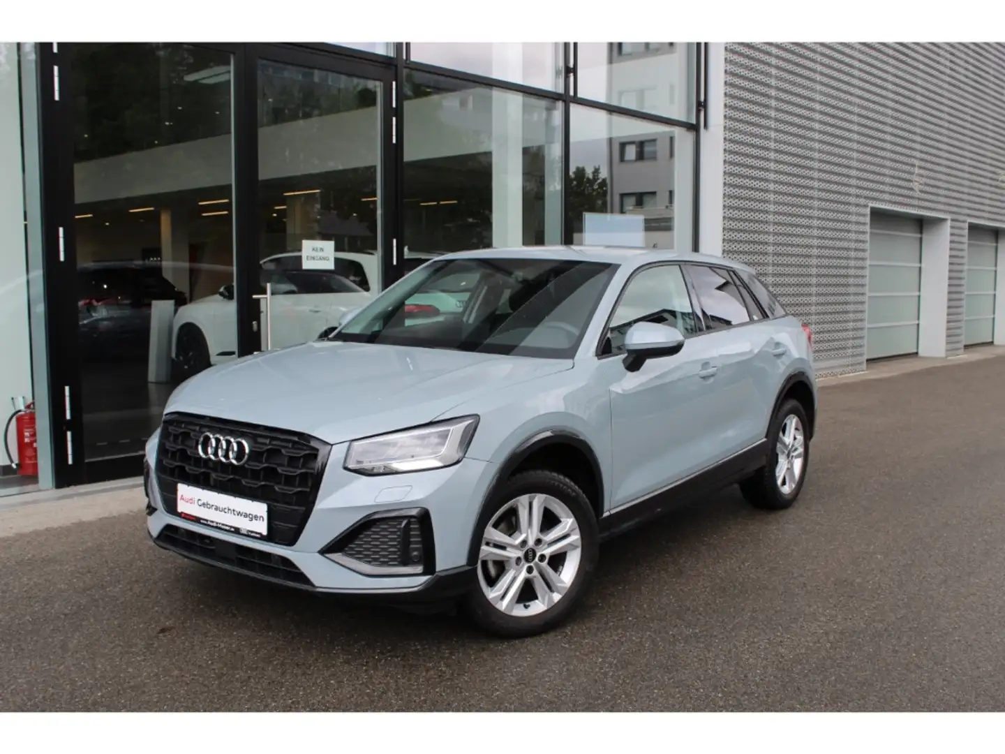 Audi Q2 advanced 35 TFSI  Black*LED*Shzg*Keyless*1HD!!! Gris - 2