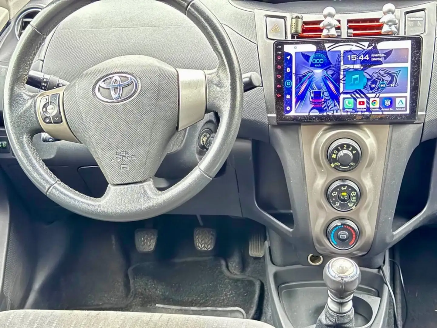 Toyota Yaris 1.3 VVTi Aspiration 101PK AIRCO NAVI RIJDT GOED NA Gris - 2