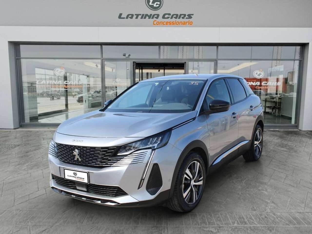 Peugeot 3008 1.5 bluehdi Allure Pack (N1) 130cv AUTOM e CarPlay