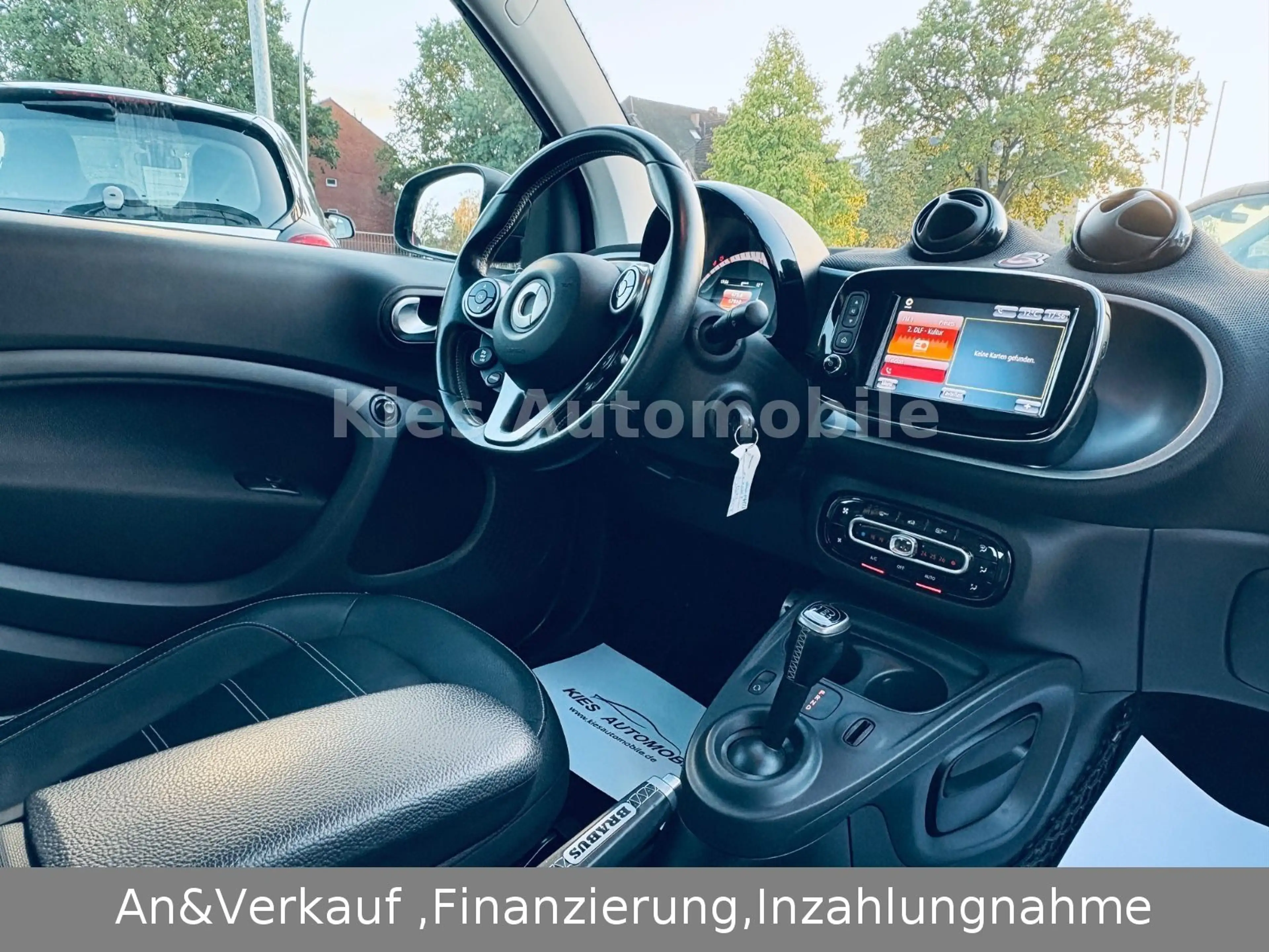 smart forTwo Brabus Packet Prime 90Ps LEDER/NAVI/PANO — photo 10