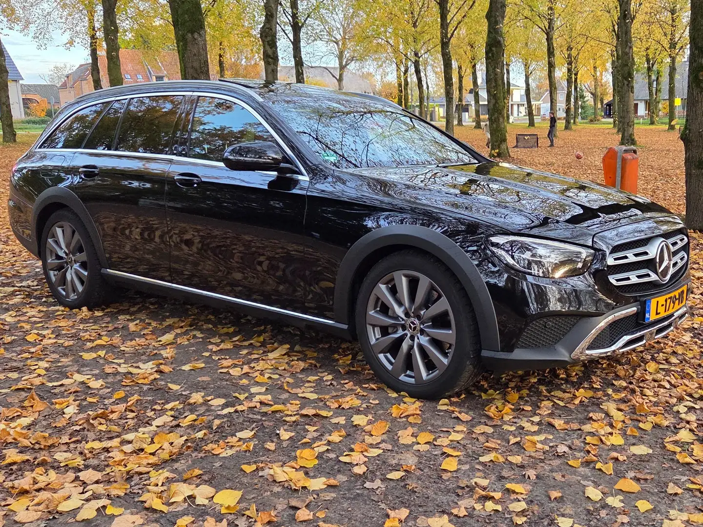 Mercedes-Benz E 200 4-Matic All Terrain AMG 200 - 2