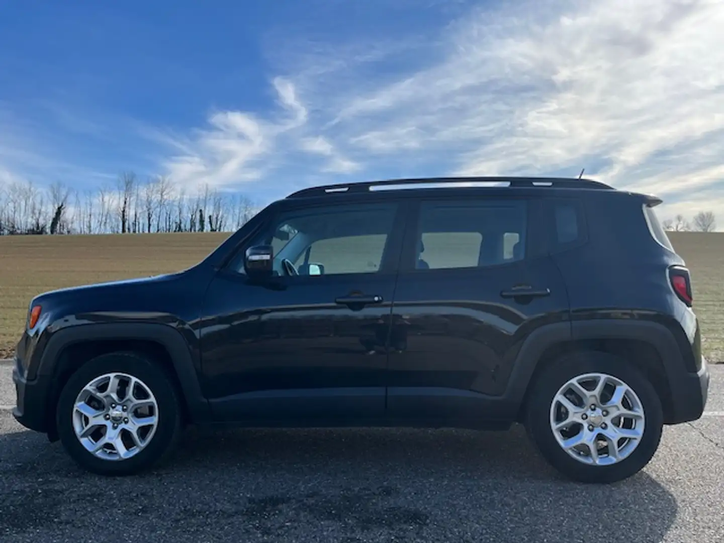 Jeep Renegade Renegade 1.4 m-air Longitude fwd 140cv auto my16 Schwarz - 2