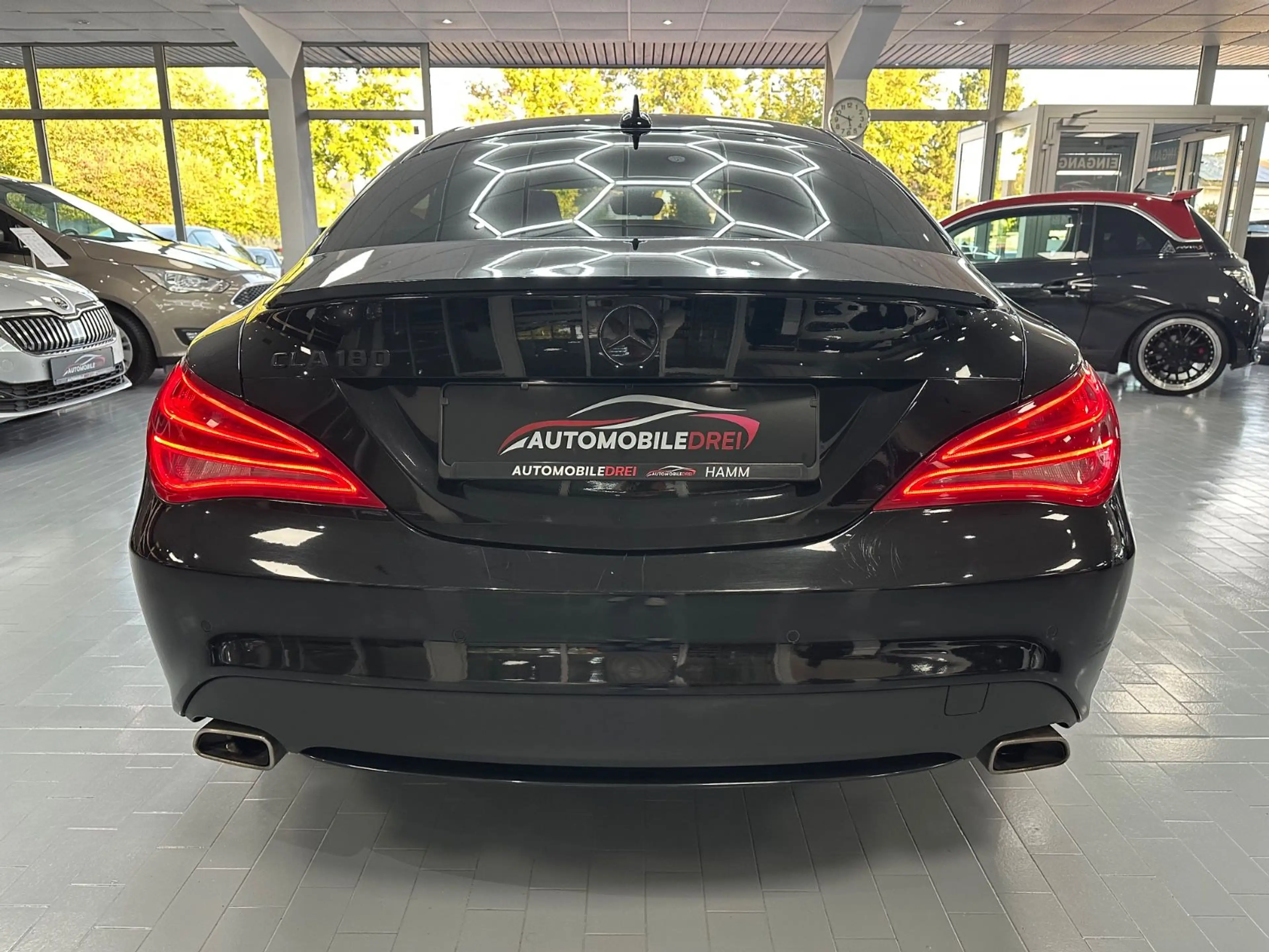 Mercedes-Benz CLA 180 / Klima/ Xenon/ Sitzheizung/ TÜV Neu — photo 8