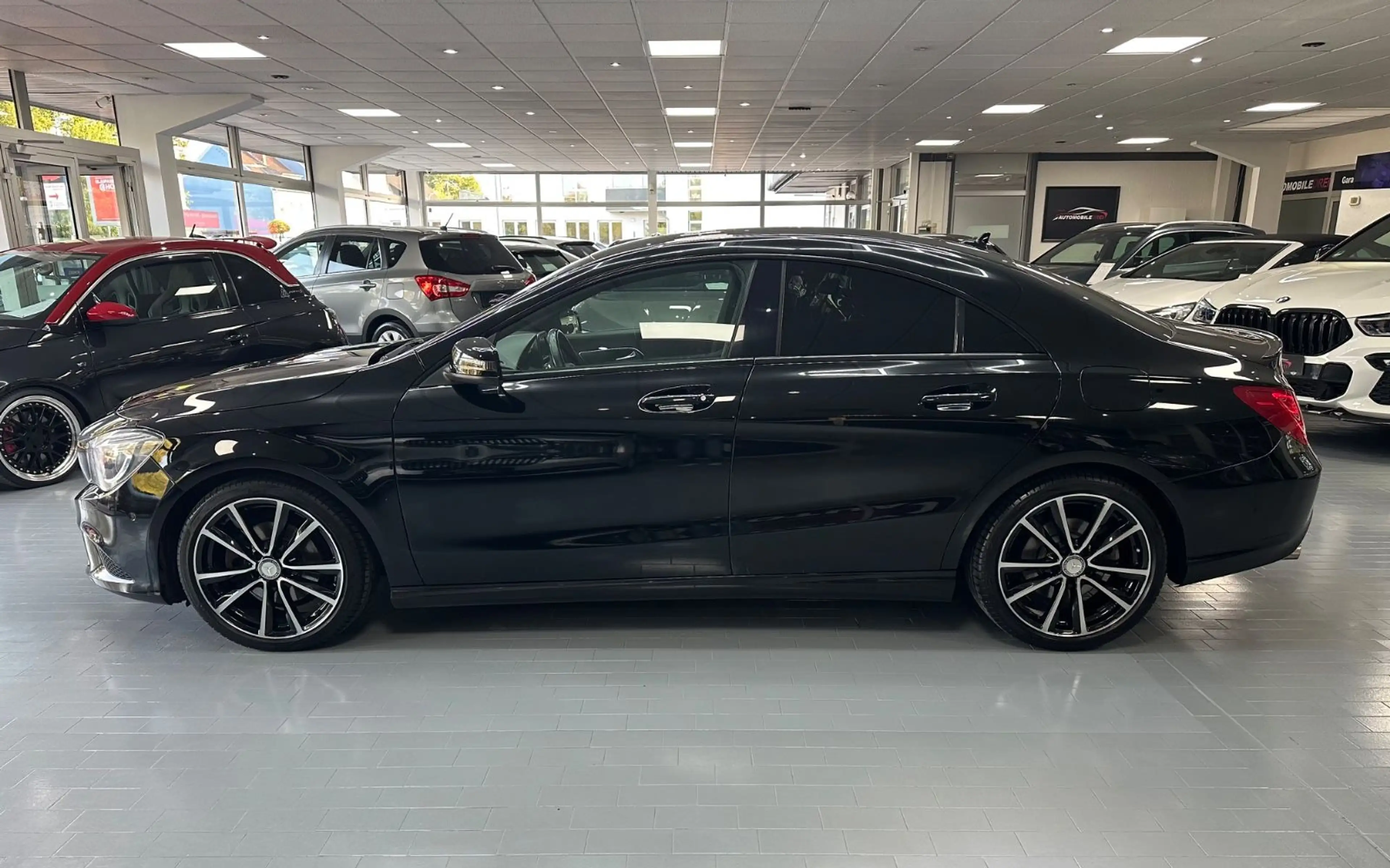 Mercedes-Benz CLA 180 / Klima/ Xenon/ Sitzheizung/ TÜV Neu — photo 5