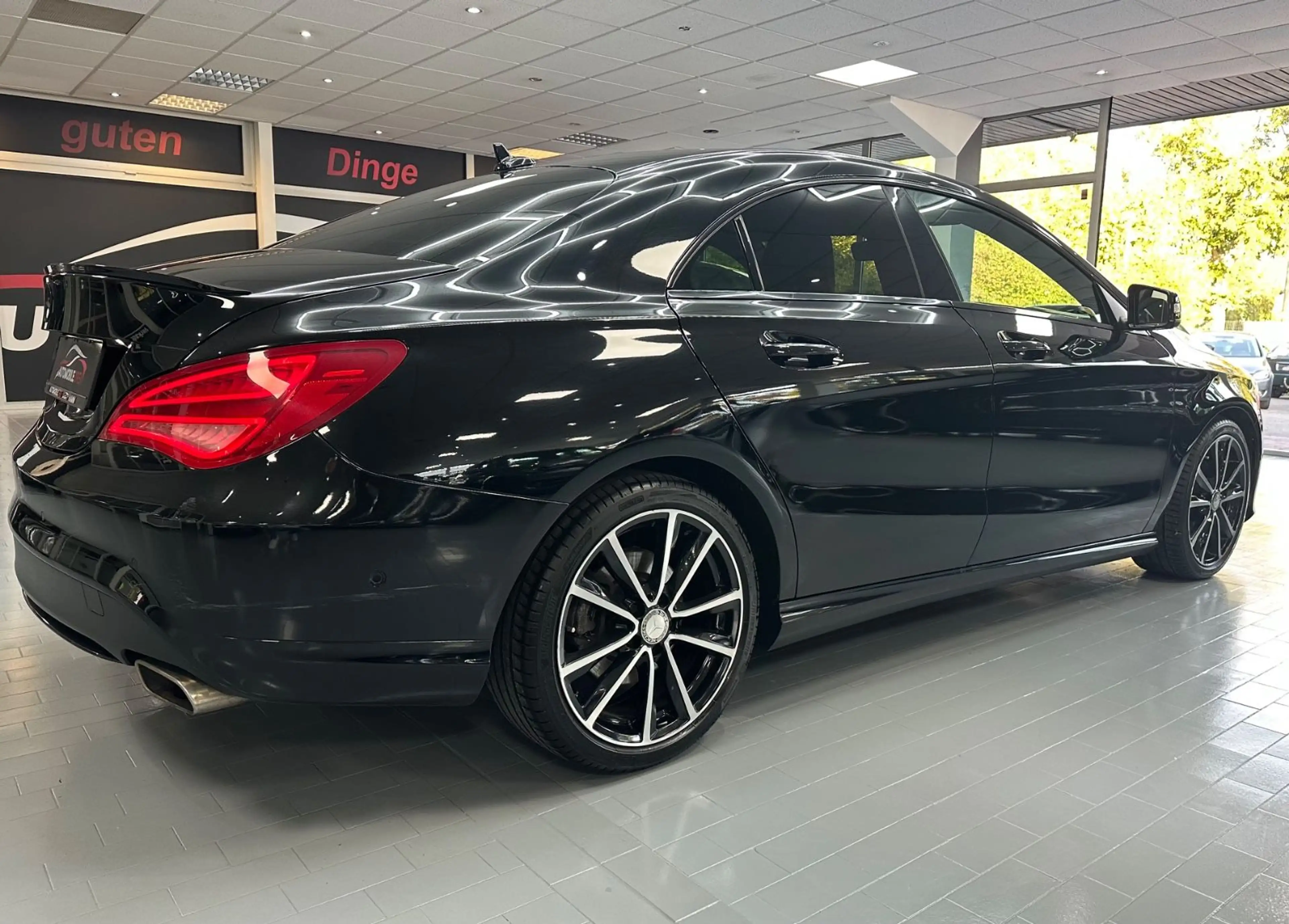 Mercedes-Benz CLA 180 / Klima/ Xenon/ Sitzheizung/ TÜV Neu — photo 9