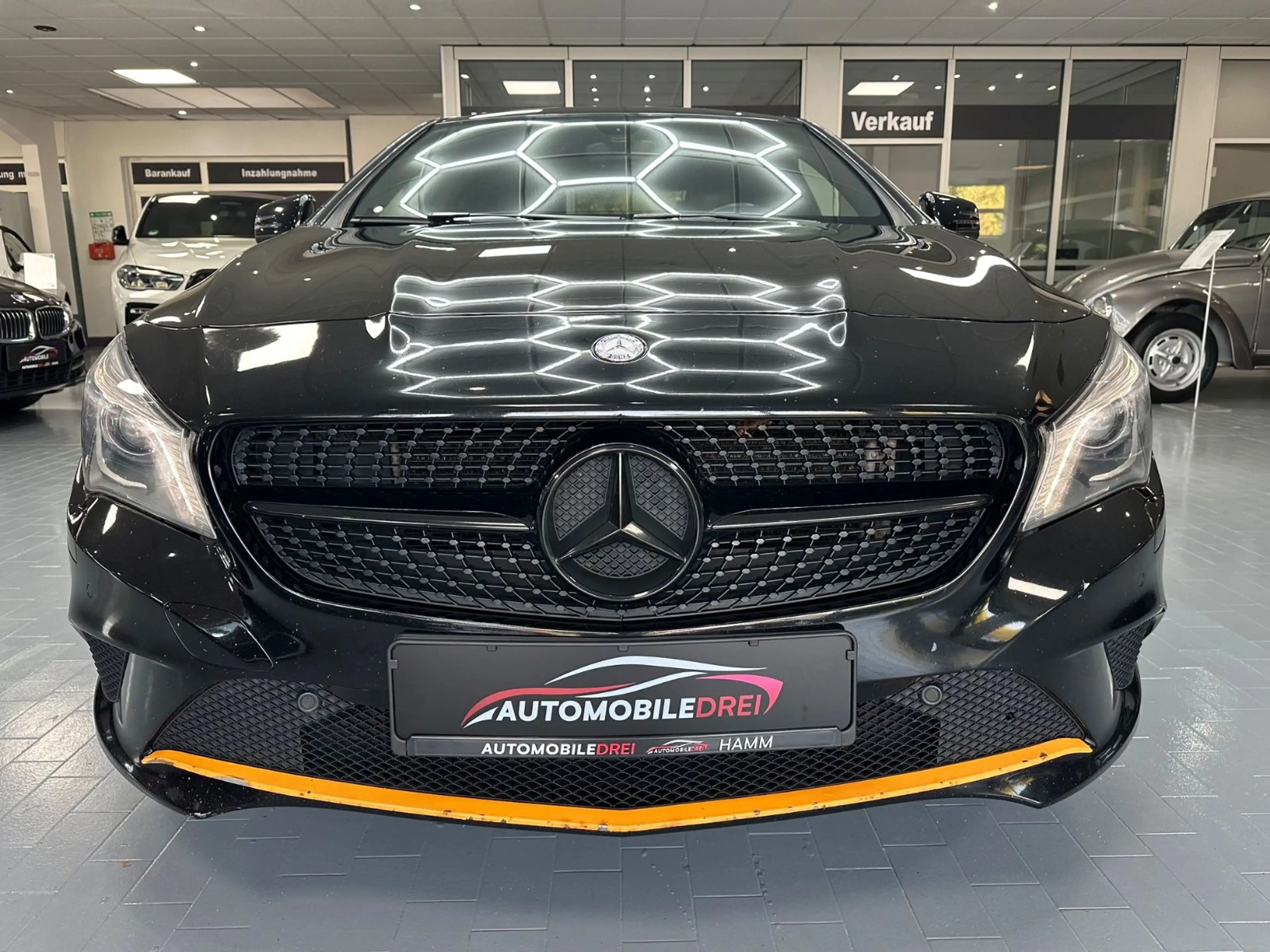Mercedes-Benz CLA 180 / Klima/ Xenon/ Sitzheizung/ TÜV Neu — photo 3