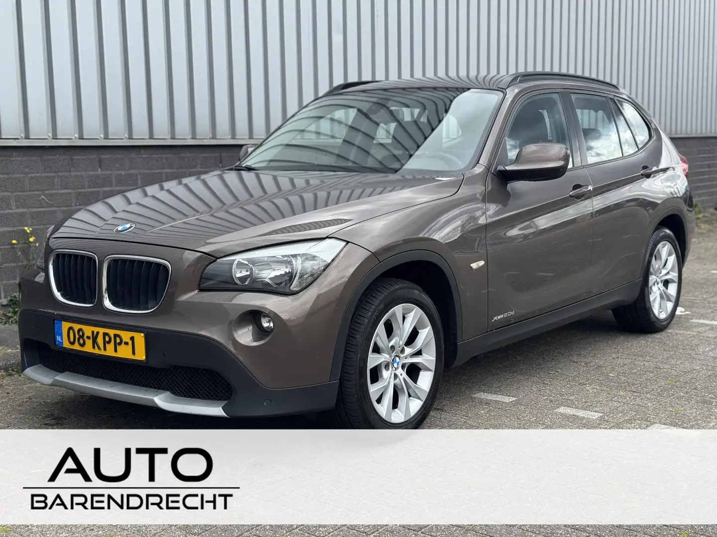 BMW X1 xDrive20d Executive Automaat | Navigatie | Youngti Brun - 1