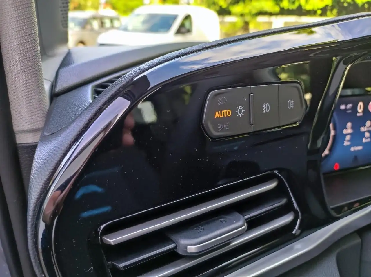 Ford Tourneo Connect 2026 — фото 15