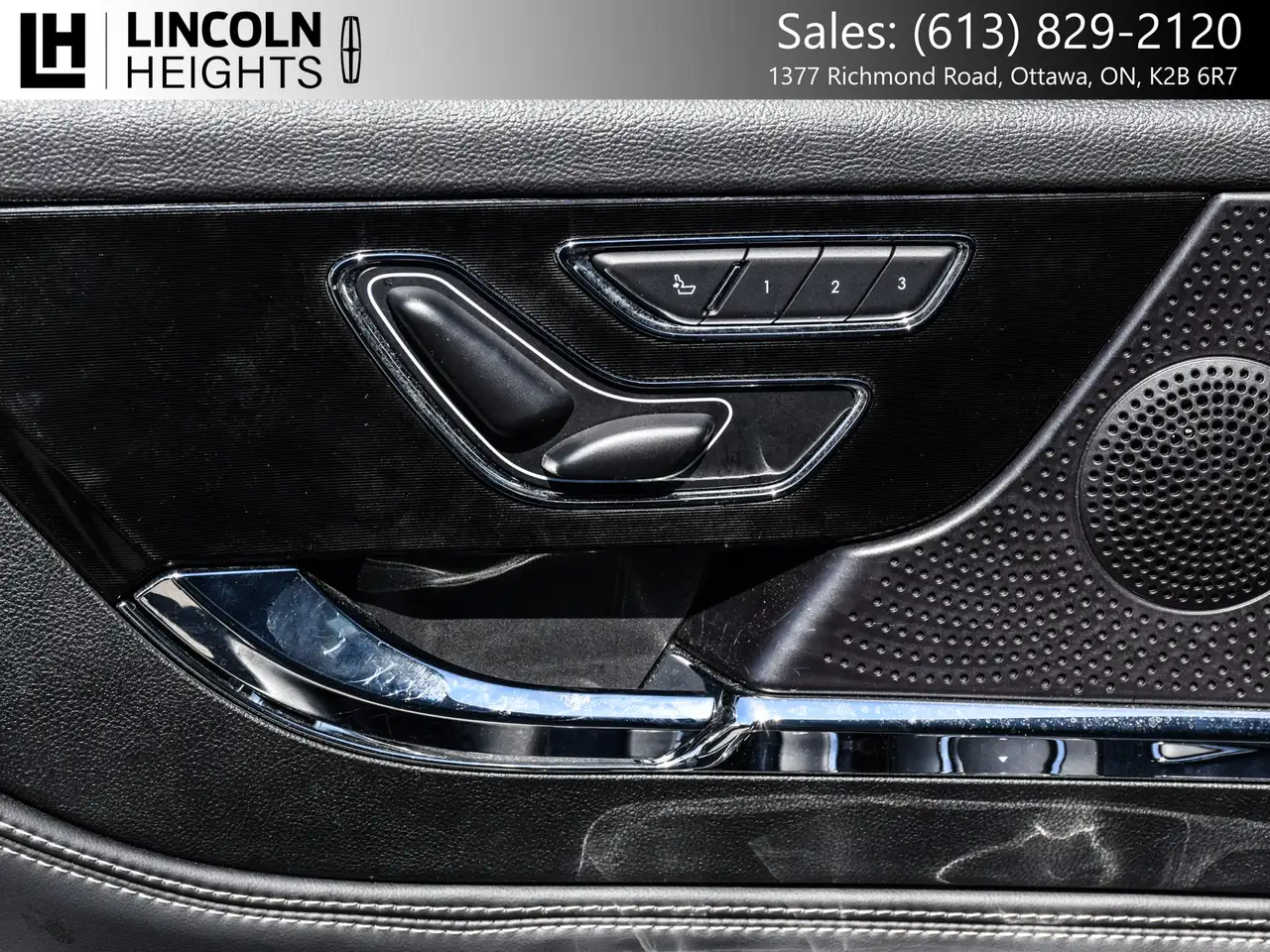 Lincoln Corsair снимка Lincoln Corsair