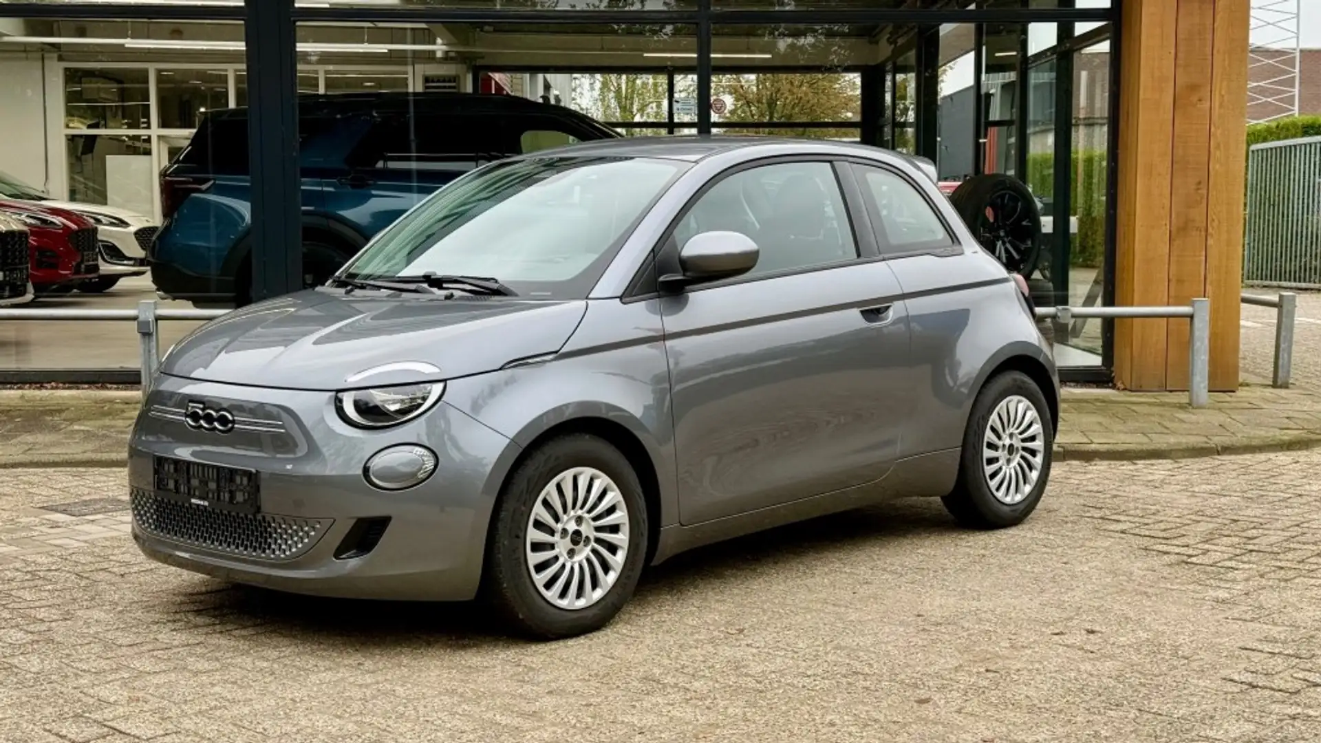 Fiat 500 ACTION 24kwh / 10.743ex BTW  / 184,- netto bijtell Grau - 1