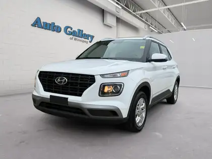 White 2025 Hyundai Venue SUV / Crossover Front-Wheel Drive Automatic