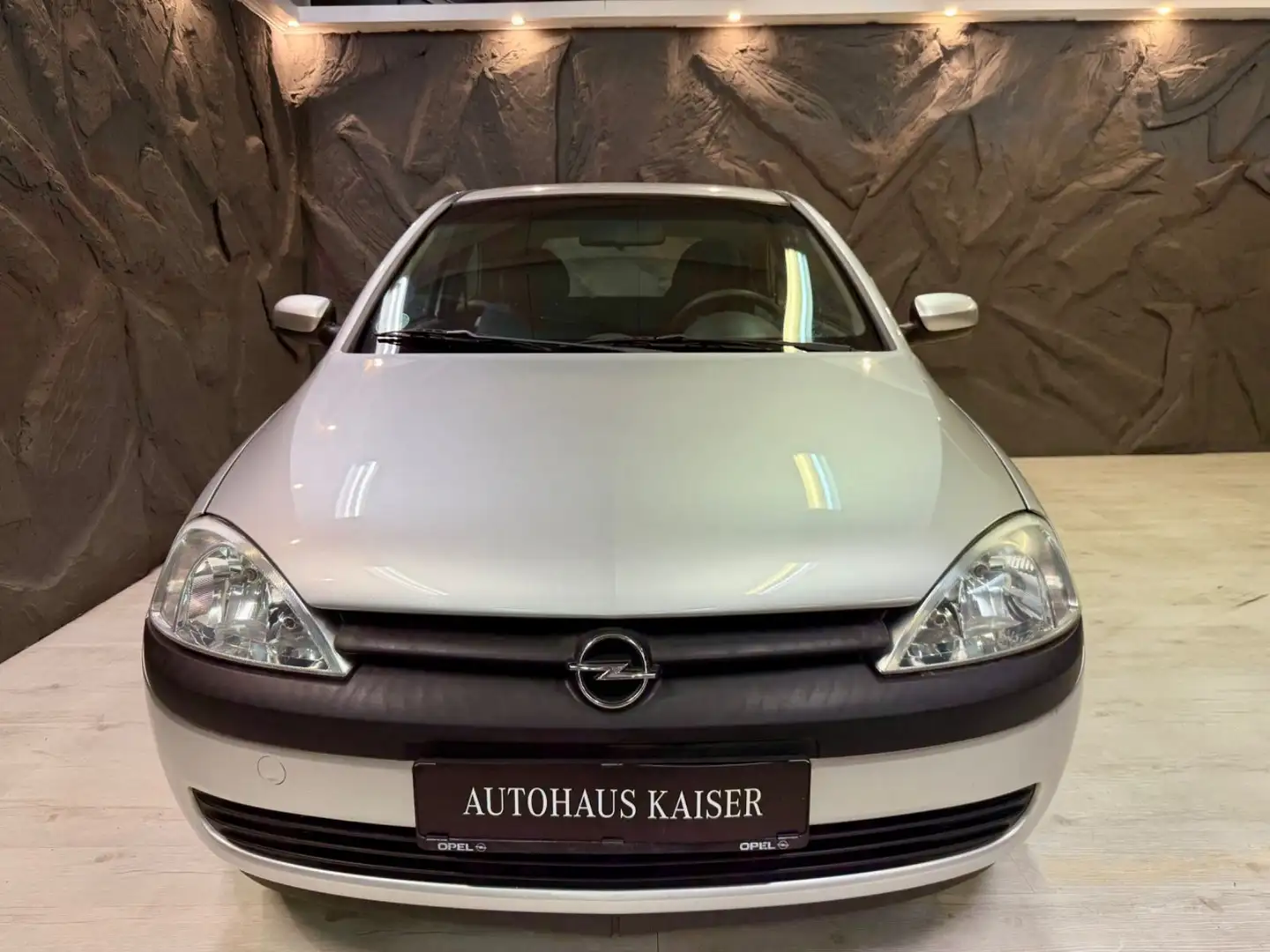 Opel Corsa 1.0 12V Comfor/ KLIMA/1-HAND/100.000KM/TOP Silber - 2