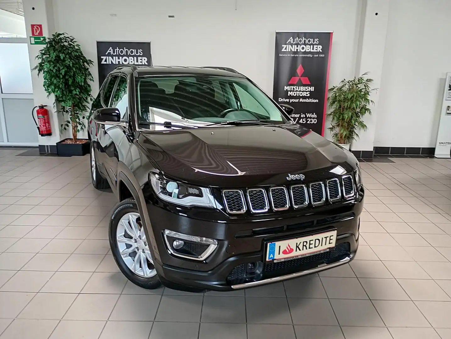Jeep Compass 1.3 PHEV AT 4xe Limited Noir - 2