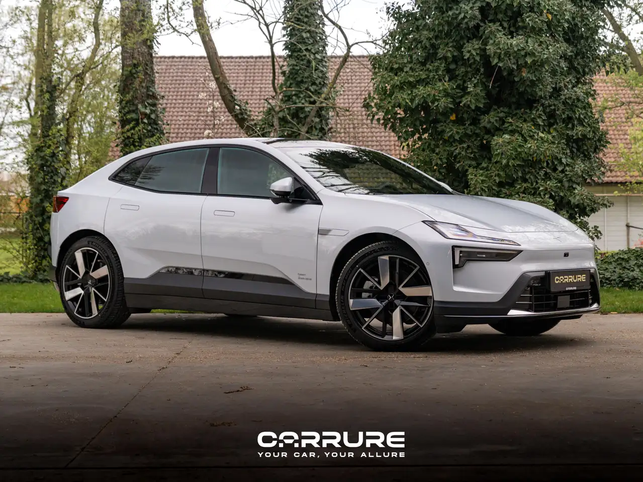 Polestar 4 2025