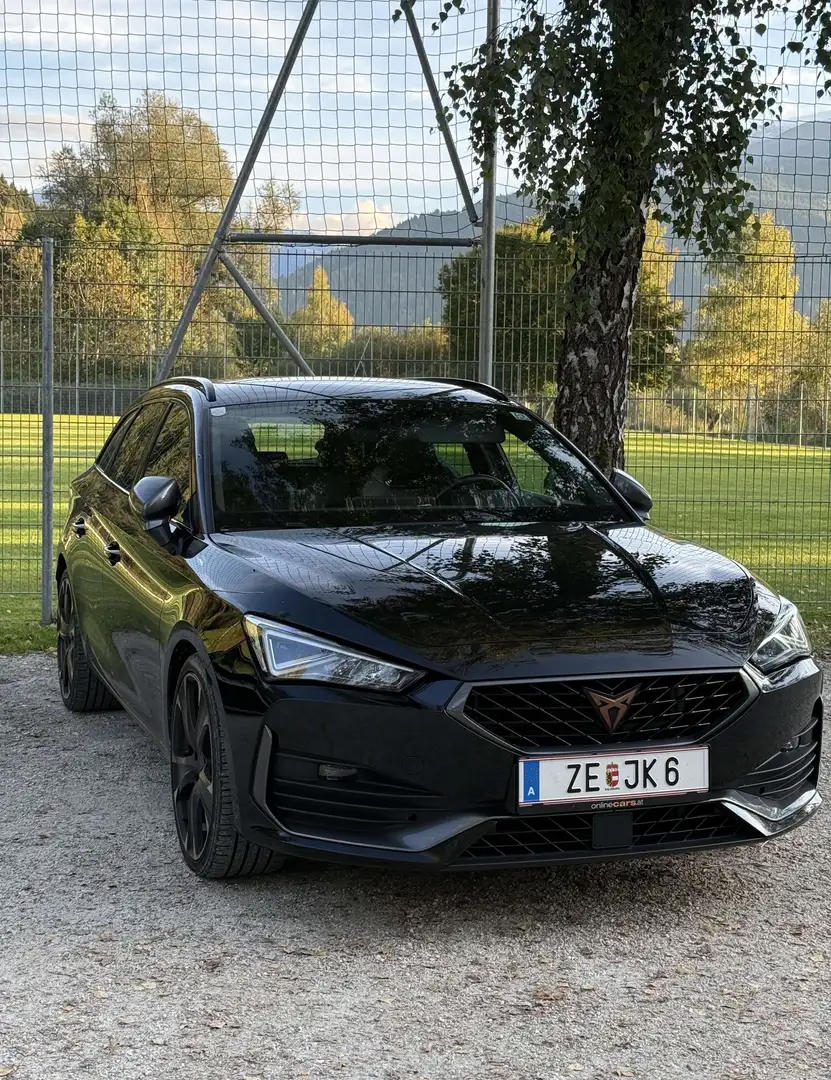 CUPRA Leon VZ e-Hybrid Schwarz - 1