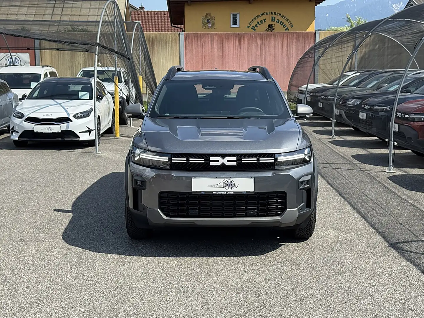 Dacia Bigster Expression TCe130 mHev 4x4 LED PDC Multi-View 3... Grau - 2