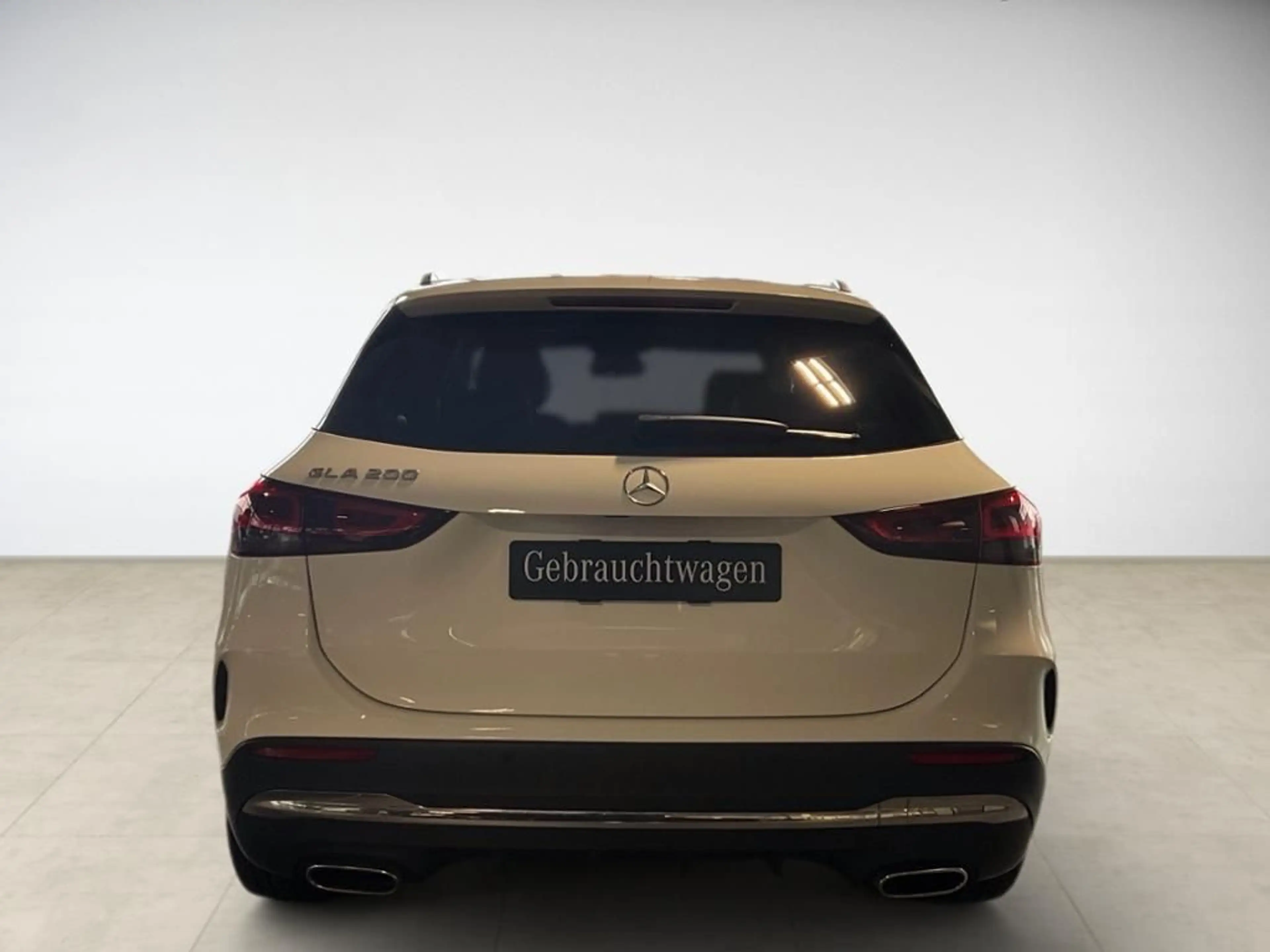 Mercedes-Benz GLA 200 AMG S-Sitz KAM PDC SpurH AUT LED — photo 5