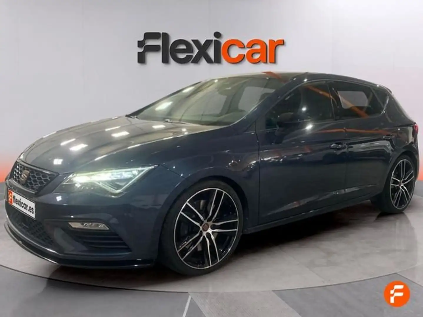 SEAT Leon ST 2.0 TSI S&S Cupra DSG7 290 Gris - 2