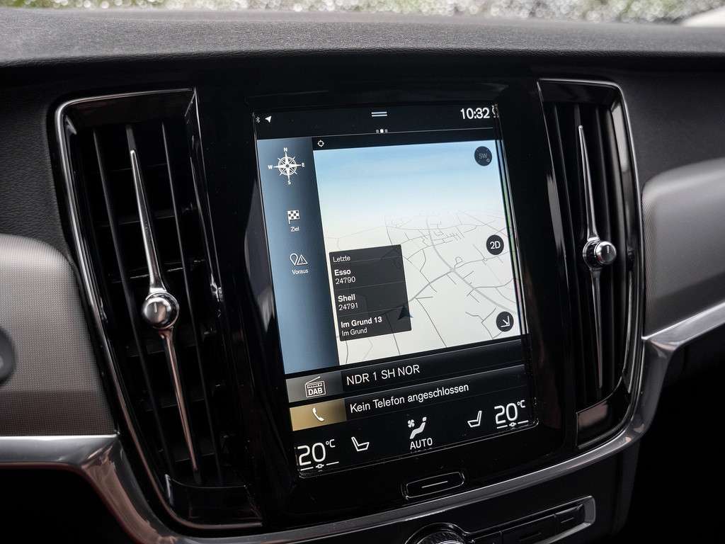 Volvo V90