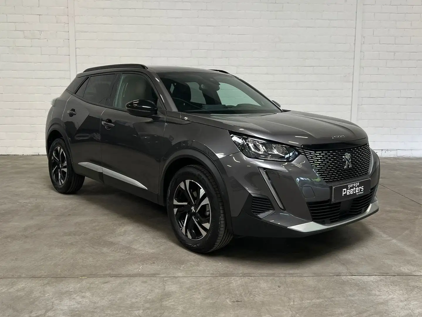 Peugeot 2008 1.2 PureTech Allure Pack S Grijs - 1