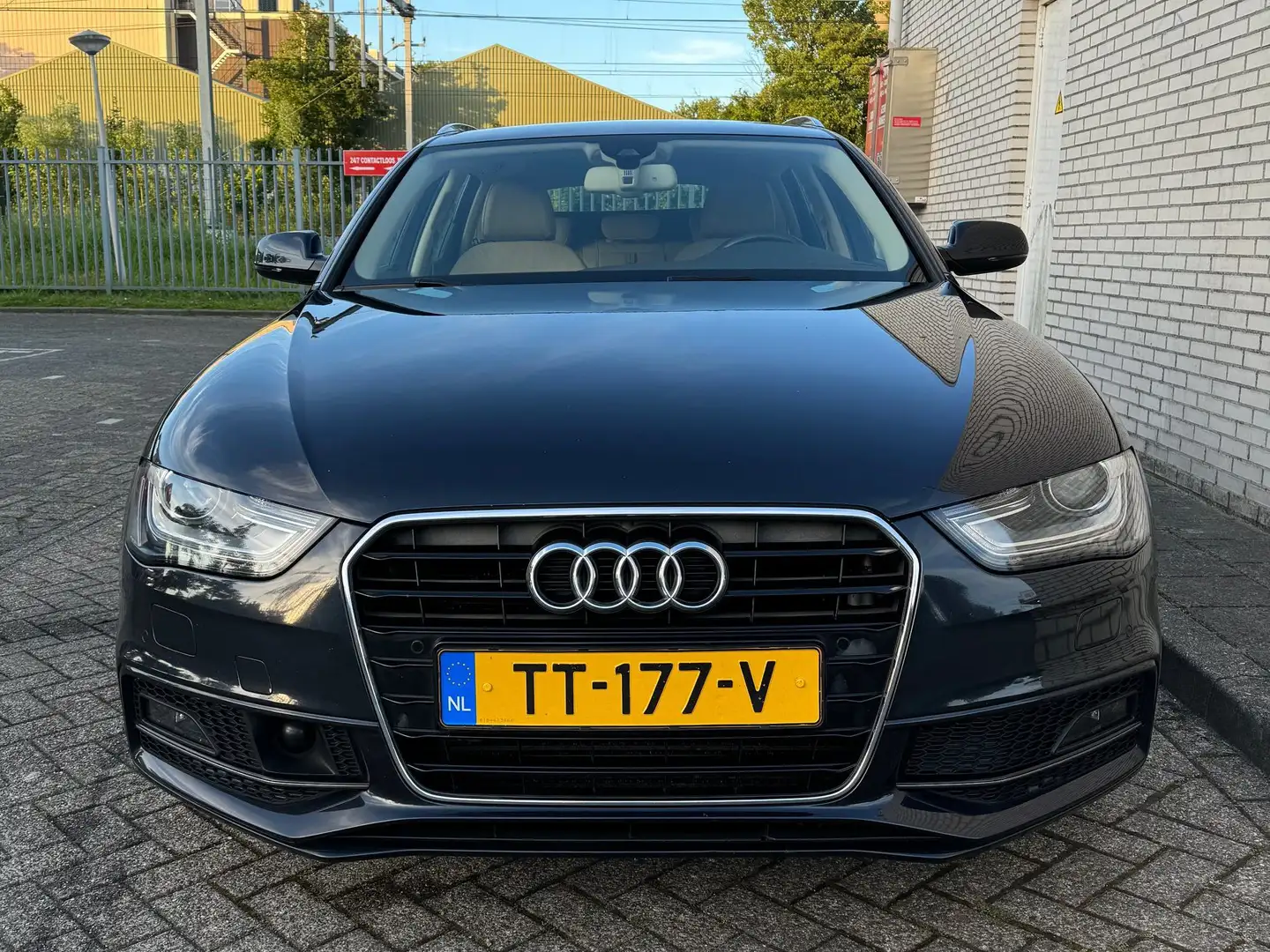 Audi A4 A4 2.0 TDI Sport Edition S line Blauw - 1