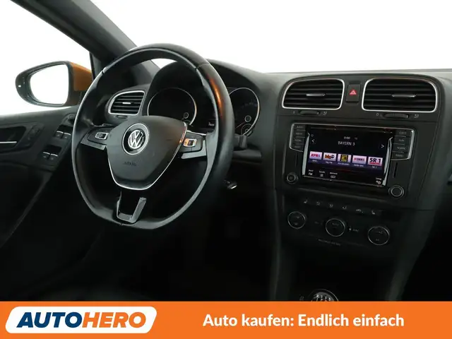 Volkswagen Golf view 13