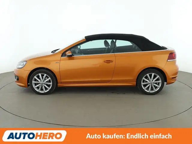 Volkswagen Golf view 3