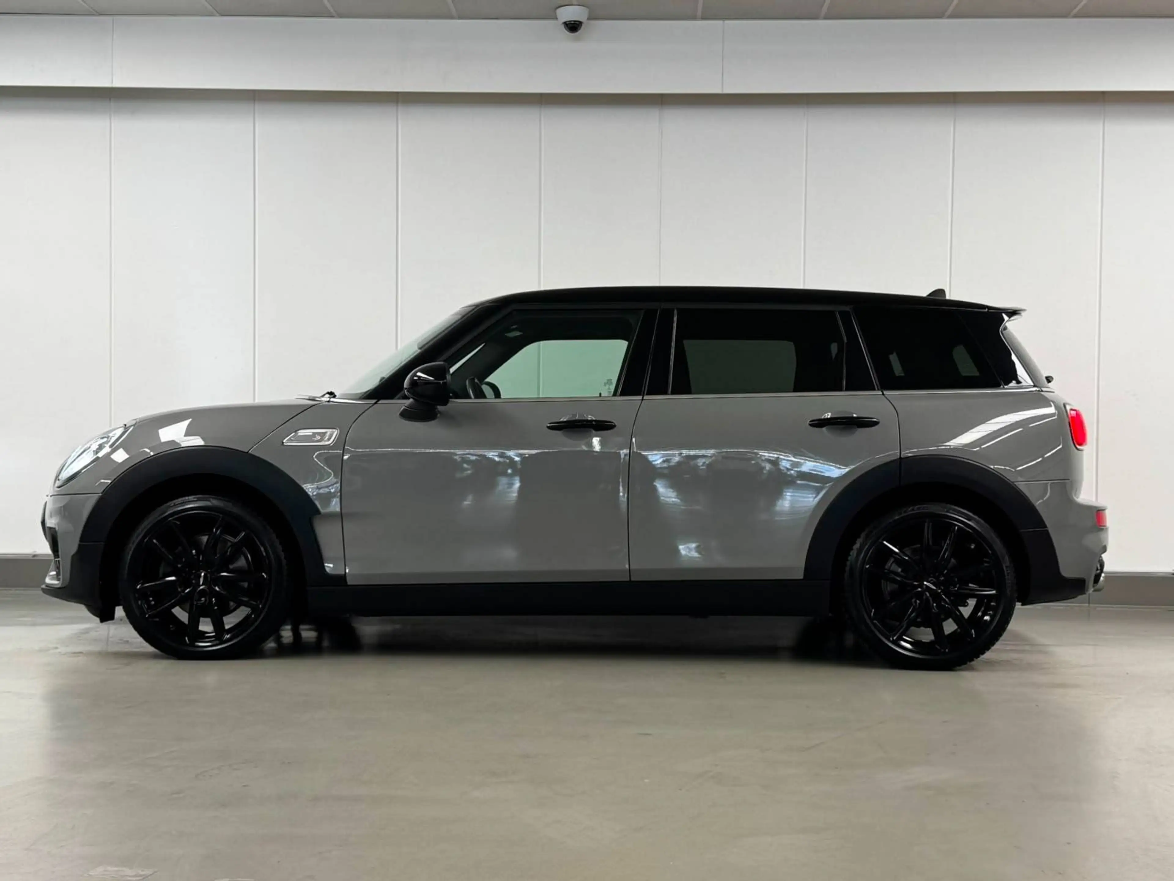 MINI John Cooper Works Clubman S 2.0IA 192 CV HEAD UP GPS CAMERA GPS LED REG JA — photo 2