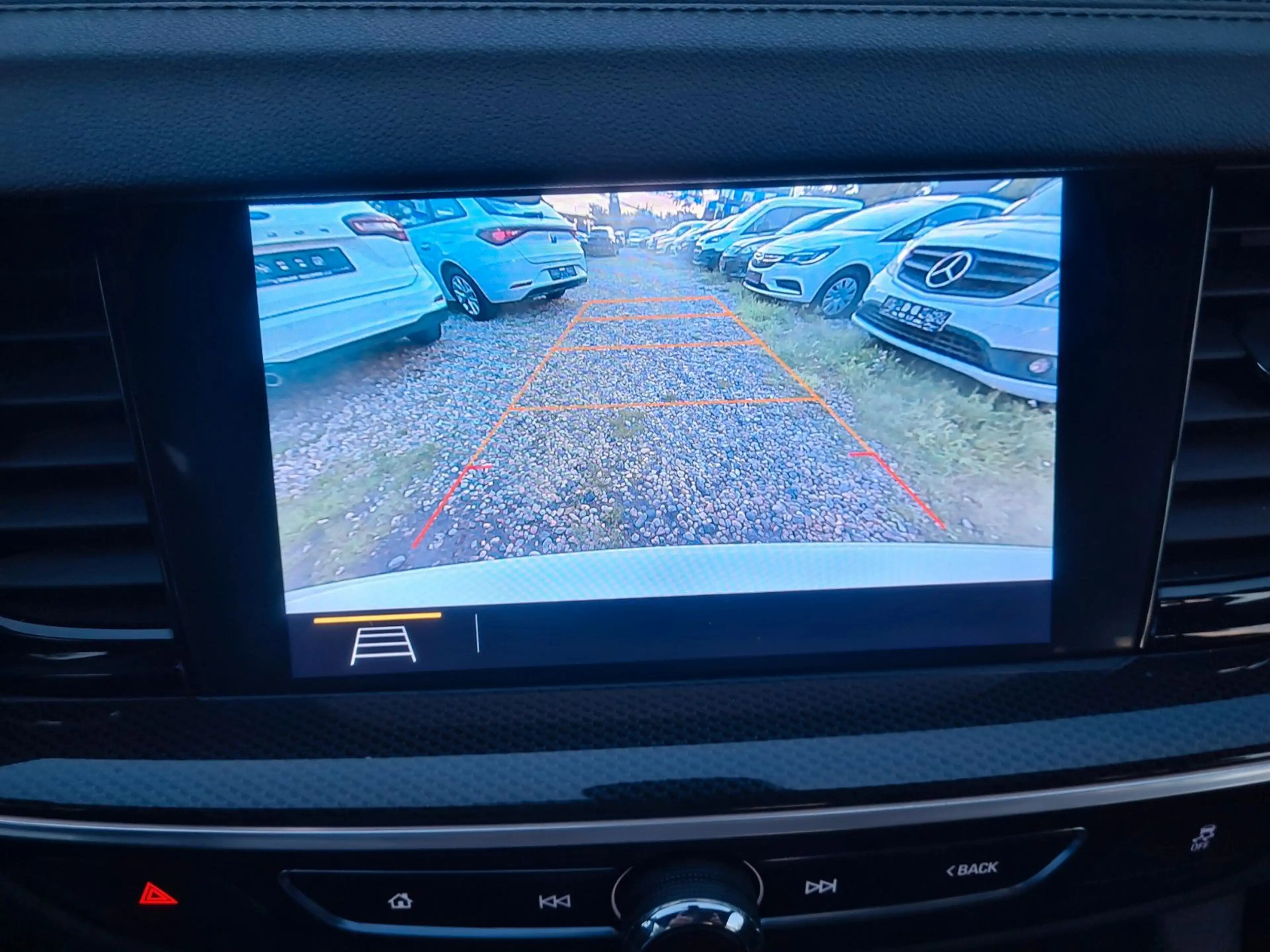 Opel Insignia B Sports Tourer 2.0 D Business Elegance — photo 13