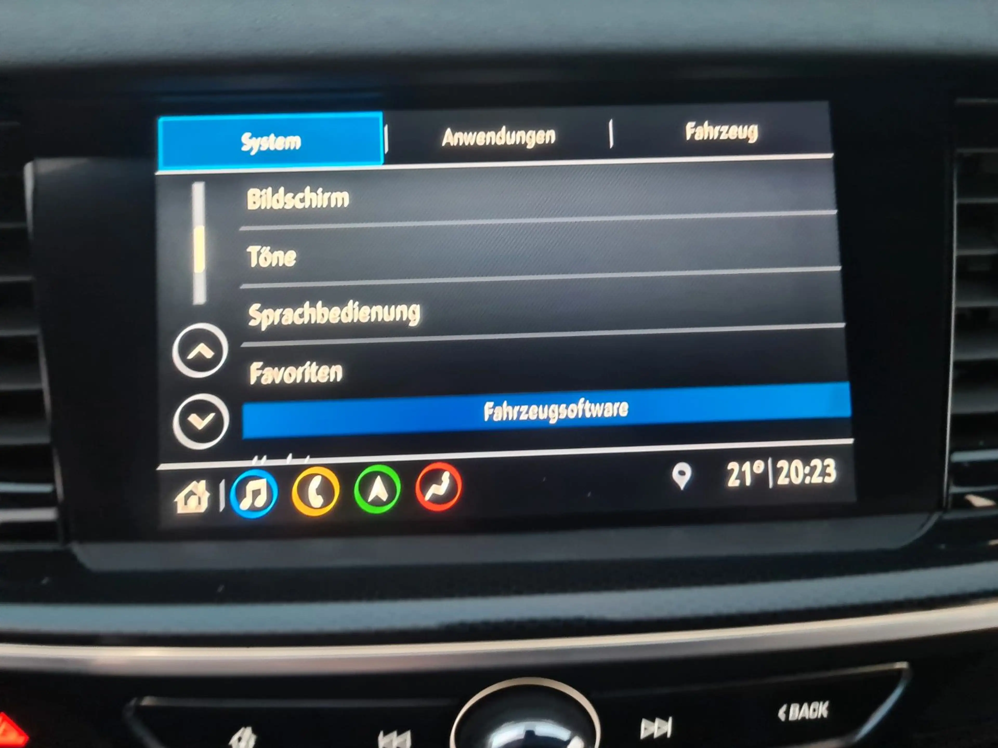 Opel Insignia B Sports Tourer 2.0 D Business Elegance — photo 15