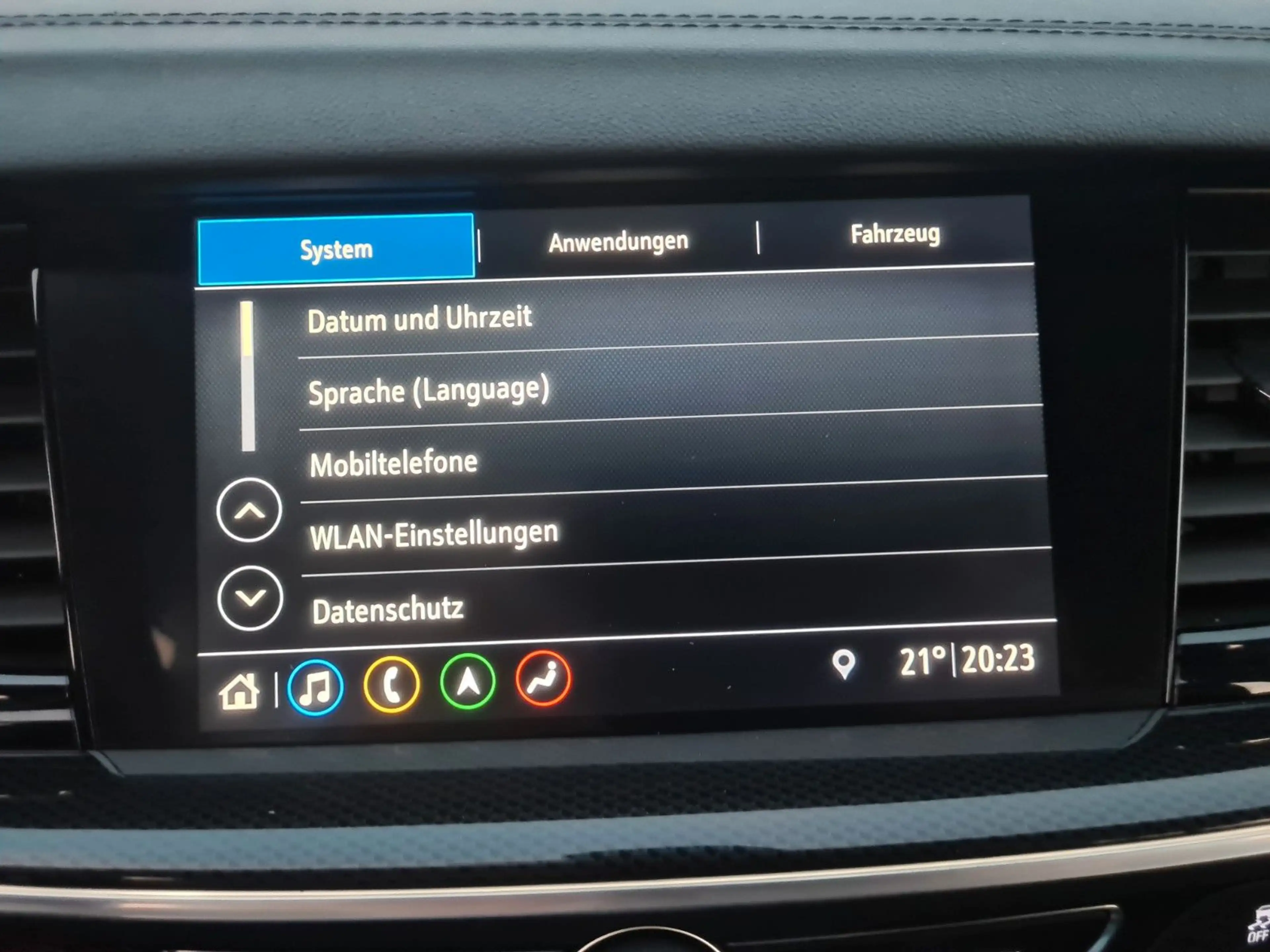 Opel Insignia B Sports Tourer 2.0 D Business Elegance — photo 14