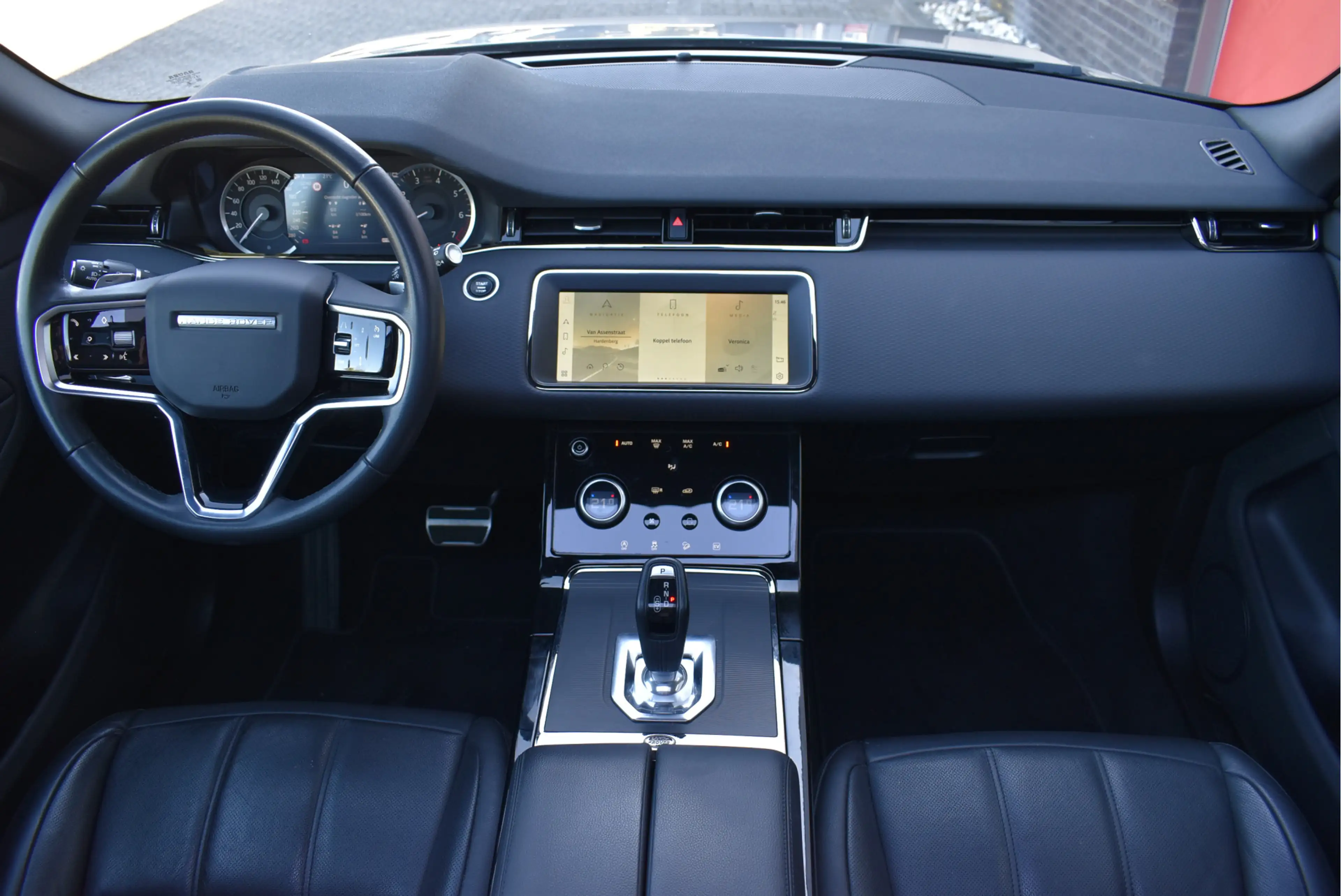 Land Rover Range Rover Evoque 1.5 P300e AWD R-Dynamic SE NL-auto, Panoramadak, A — photo 3