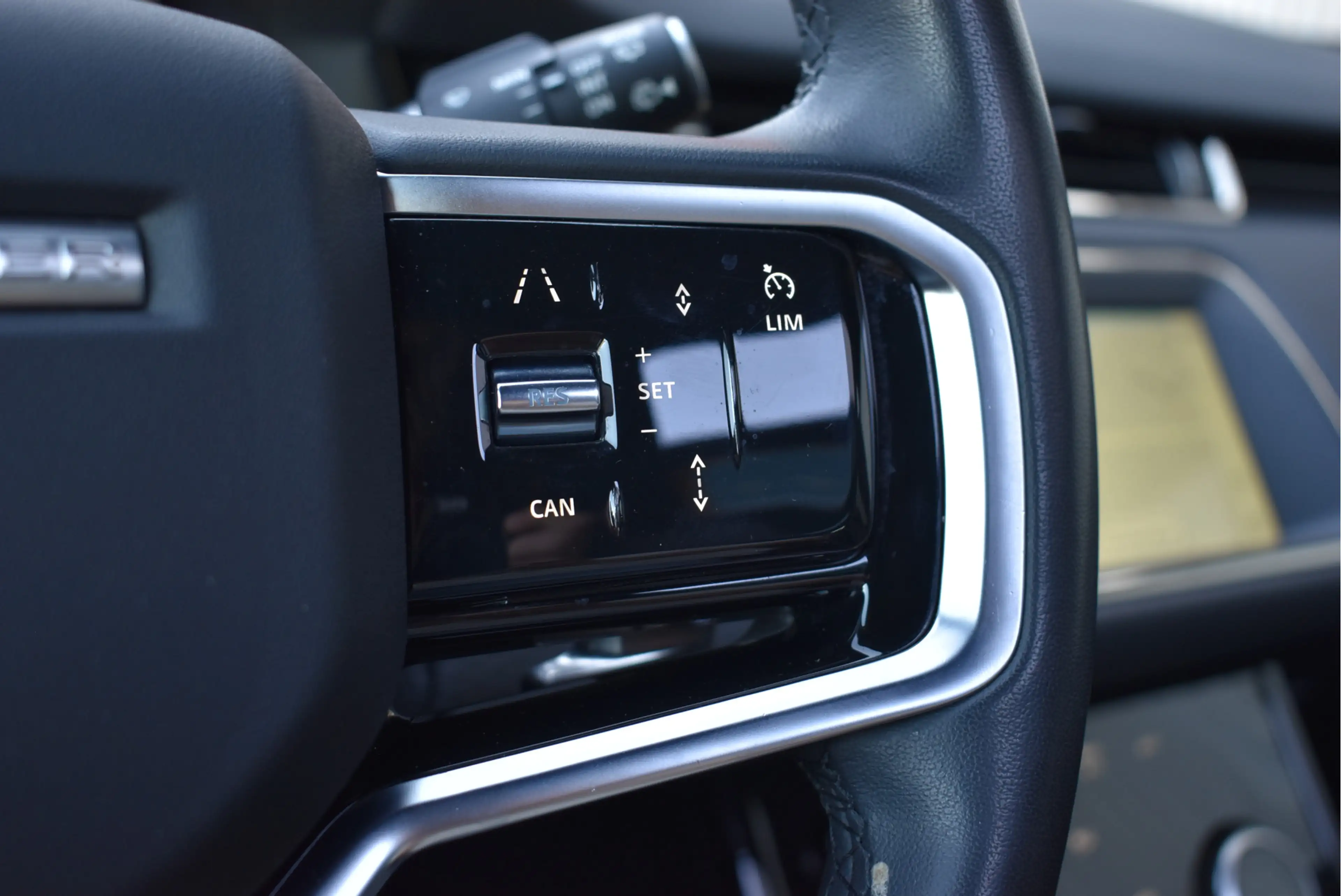Land Rover Range Rover Evoque 1.5 P300e AWD R-Dynamic SE NL-auto, Panoramadak, A — photo 12