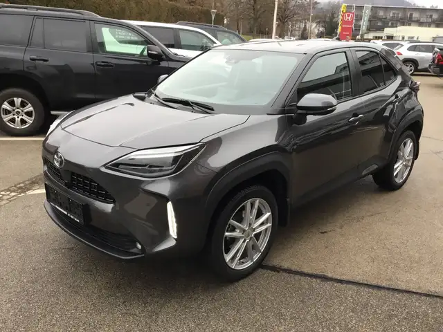 Toyota Yaris Cross 1,5 VVT-i Hybrid AWD-i Elegant Aut.