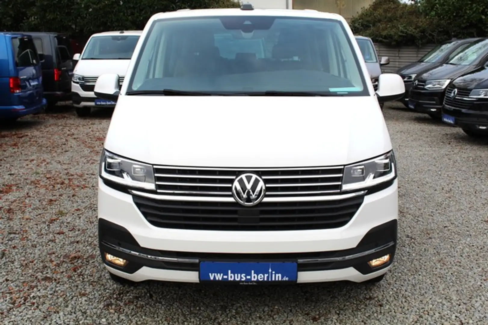Volkswagen T6.1 Multivan Generation SIX 150PS DSG AHK ACC Weiß - 2
