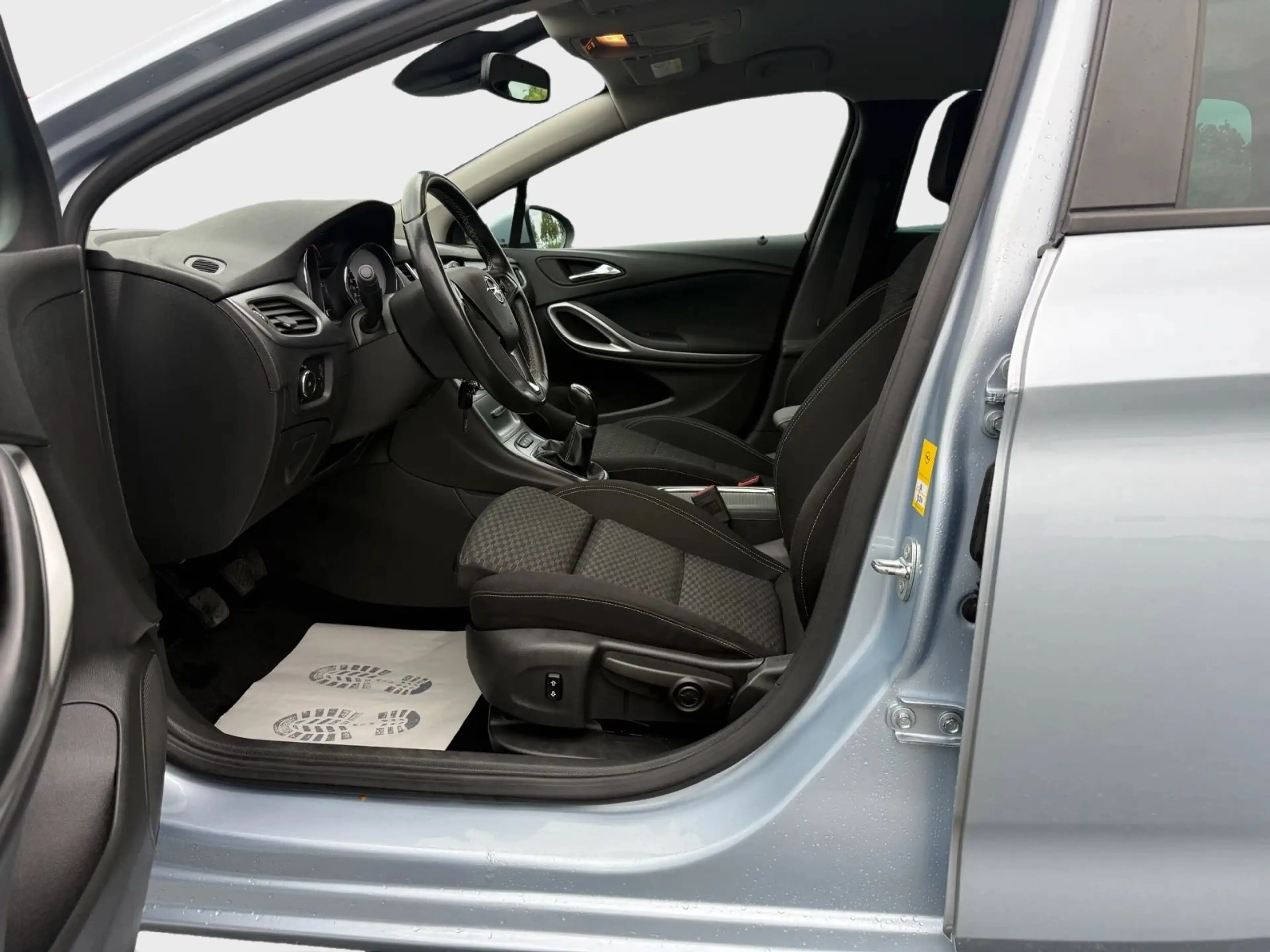 Opel Astra K Sports Tourer Business Start/Stop — photo 10