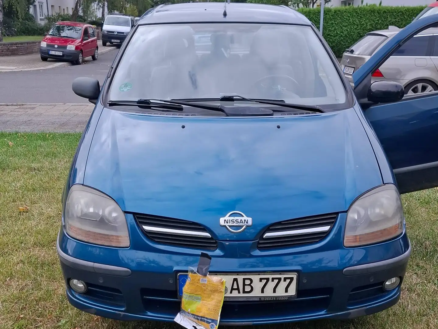 Nissan Almera Tino Almera Tino acenta Blau - 2