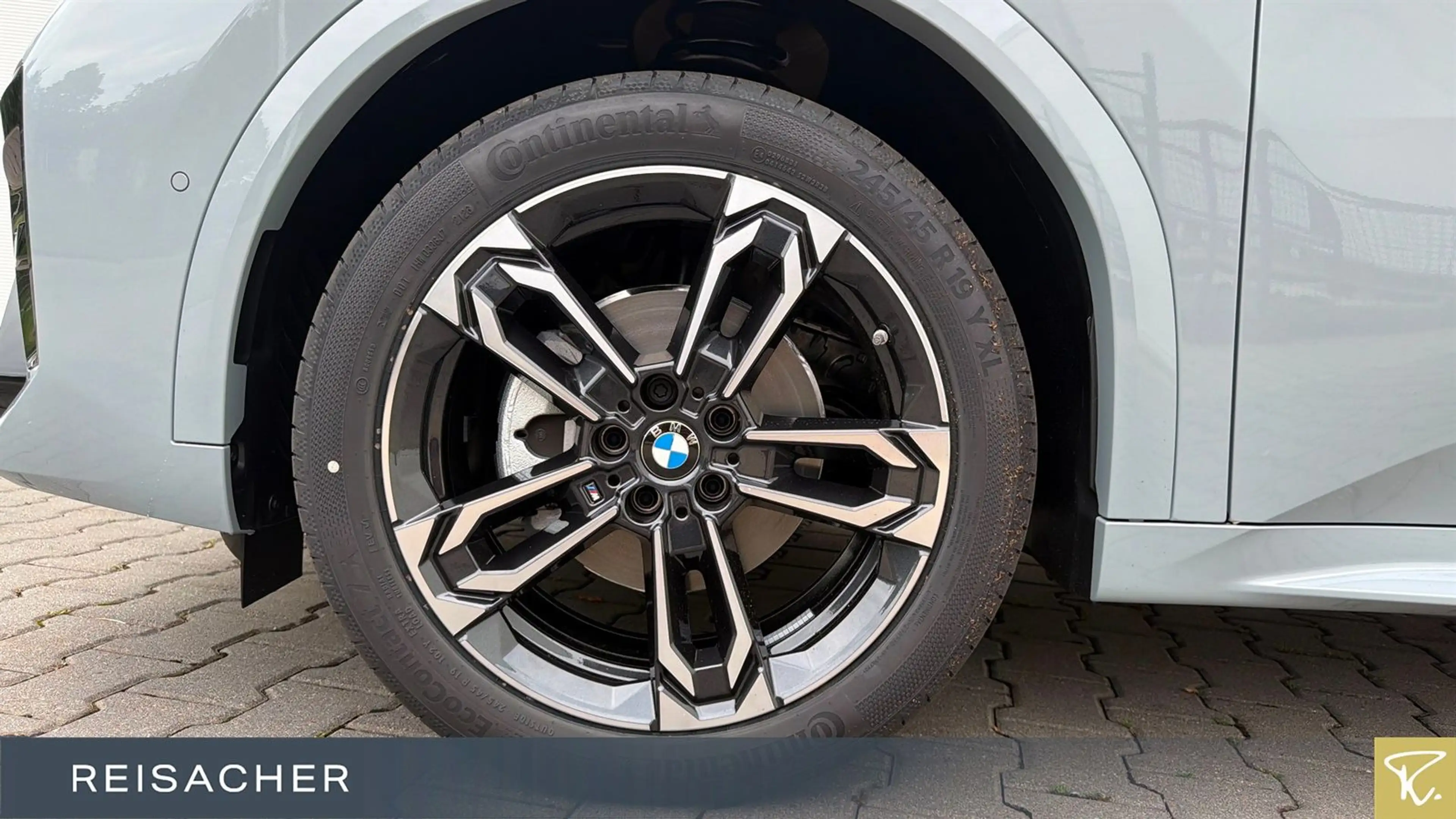 BMW iX2 A eDrive20 M-Sport,AHK,DA+,Autom — photo 3