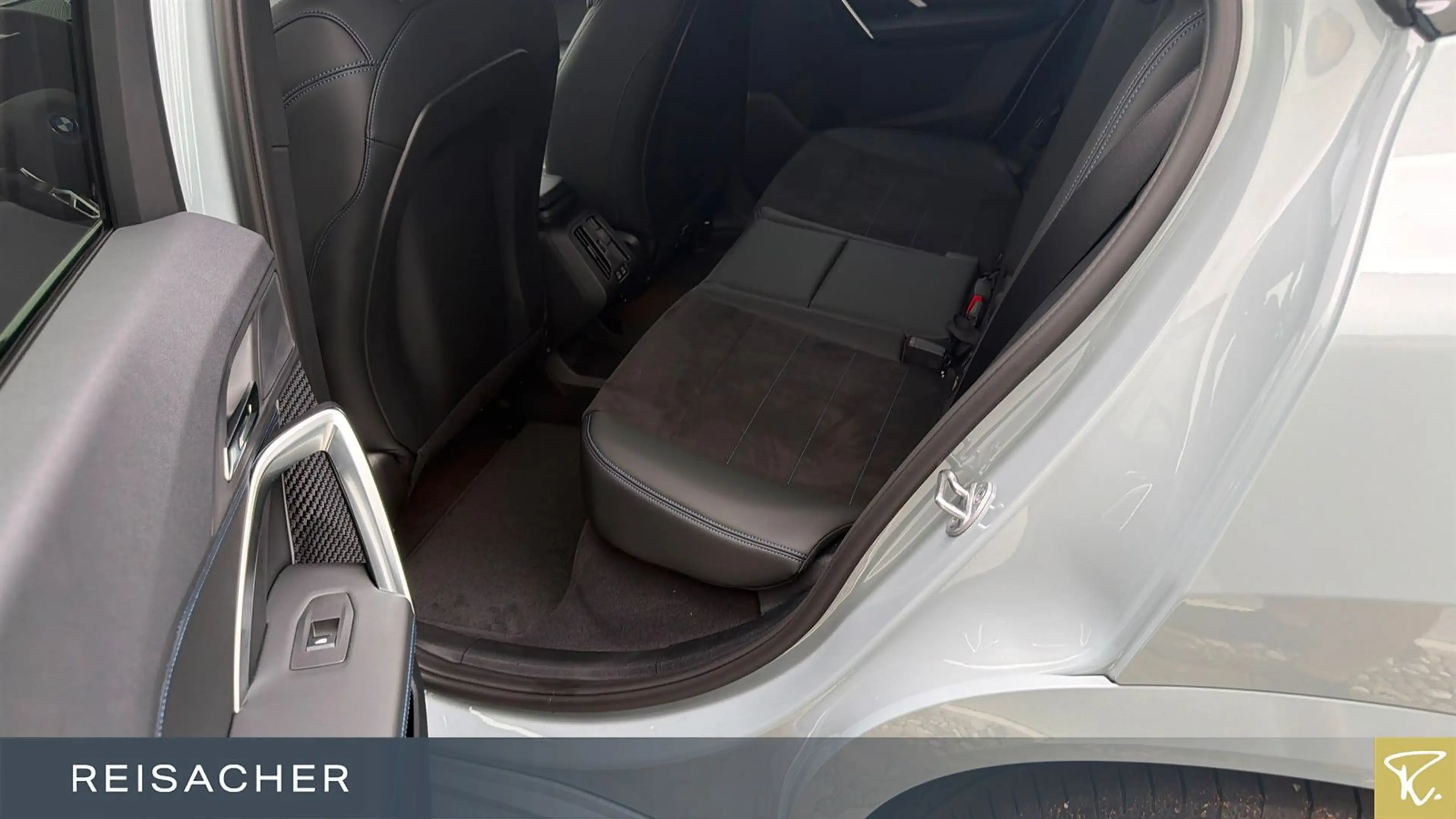 BMW iX2 A eDrive20 M-Sport,AHK,DA+,Autom — photo 7