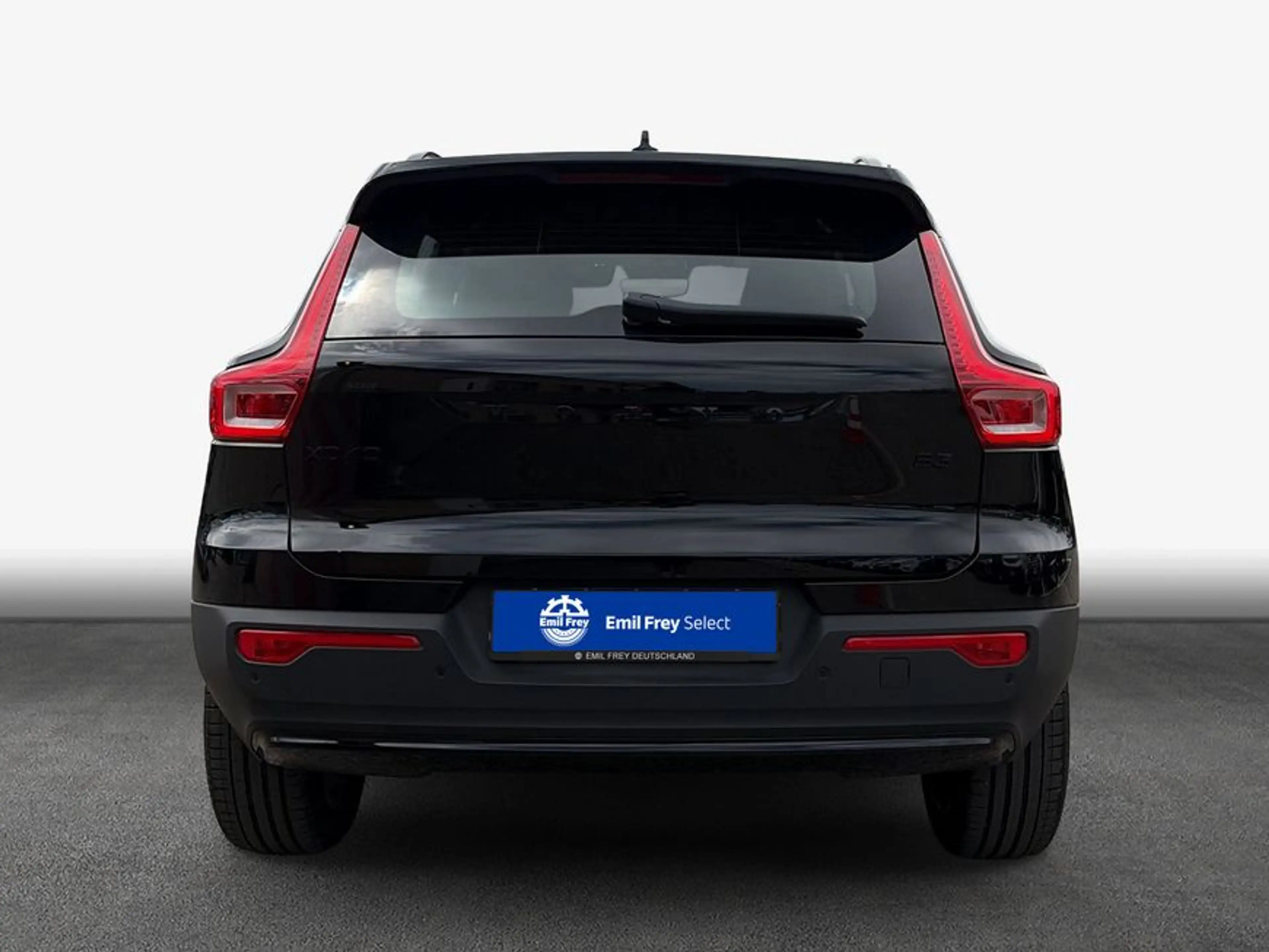 Volvo XC40 XC40 B3 B DKG Plus Black Edition — photo 5