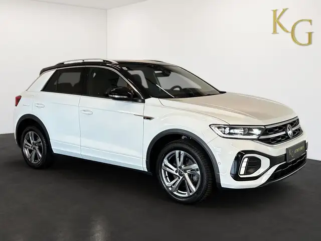 Volkswagen T-Roc view 10