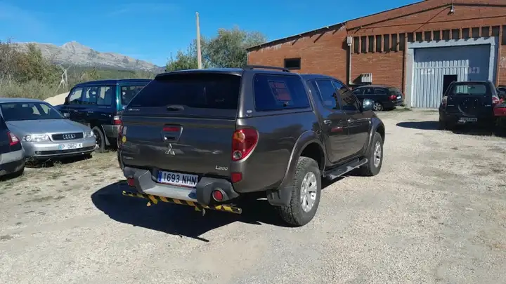 Mitsubishi L200 2.5 DI-D Double Cab Motion 2012, foto 8