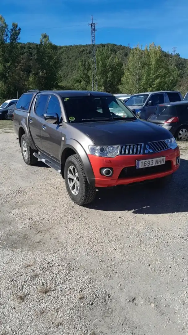 Mitsubishi L200 2.5DI-D Double Cab Motion Marrón - 1