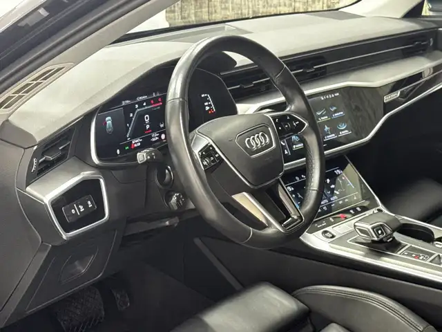 Audi A6 view 10