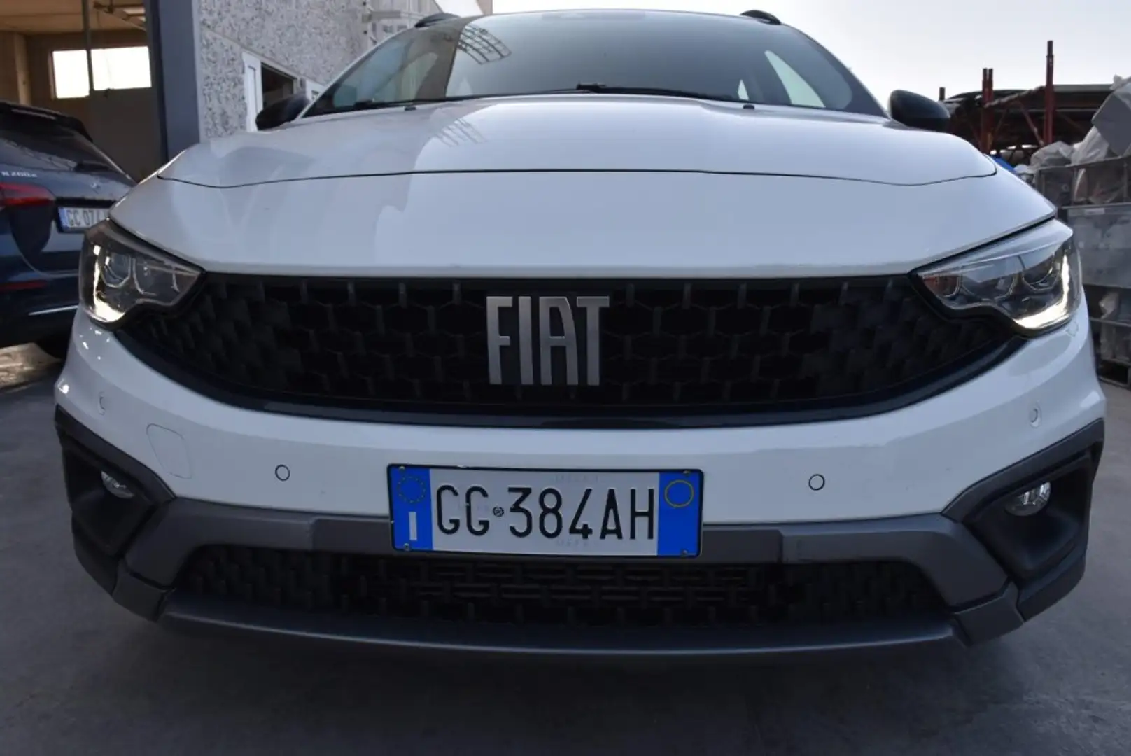 Fiat Tipo 1.6 Mjt S&S 5 porte City Cross Bianco - 2