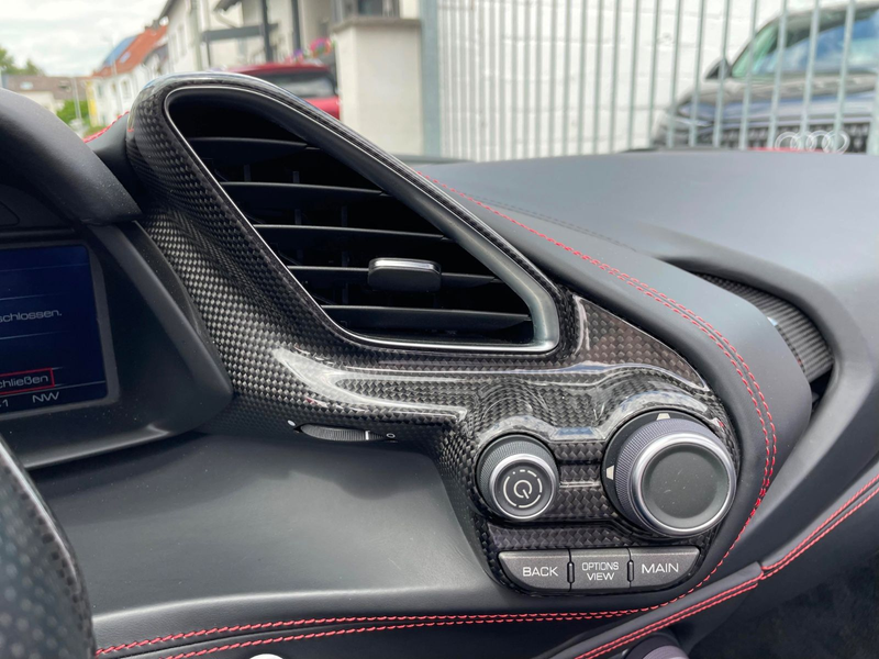 Ferrari 488 |Racing Seats|Lift|Carbon|JBL|Kamera| — photo 13