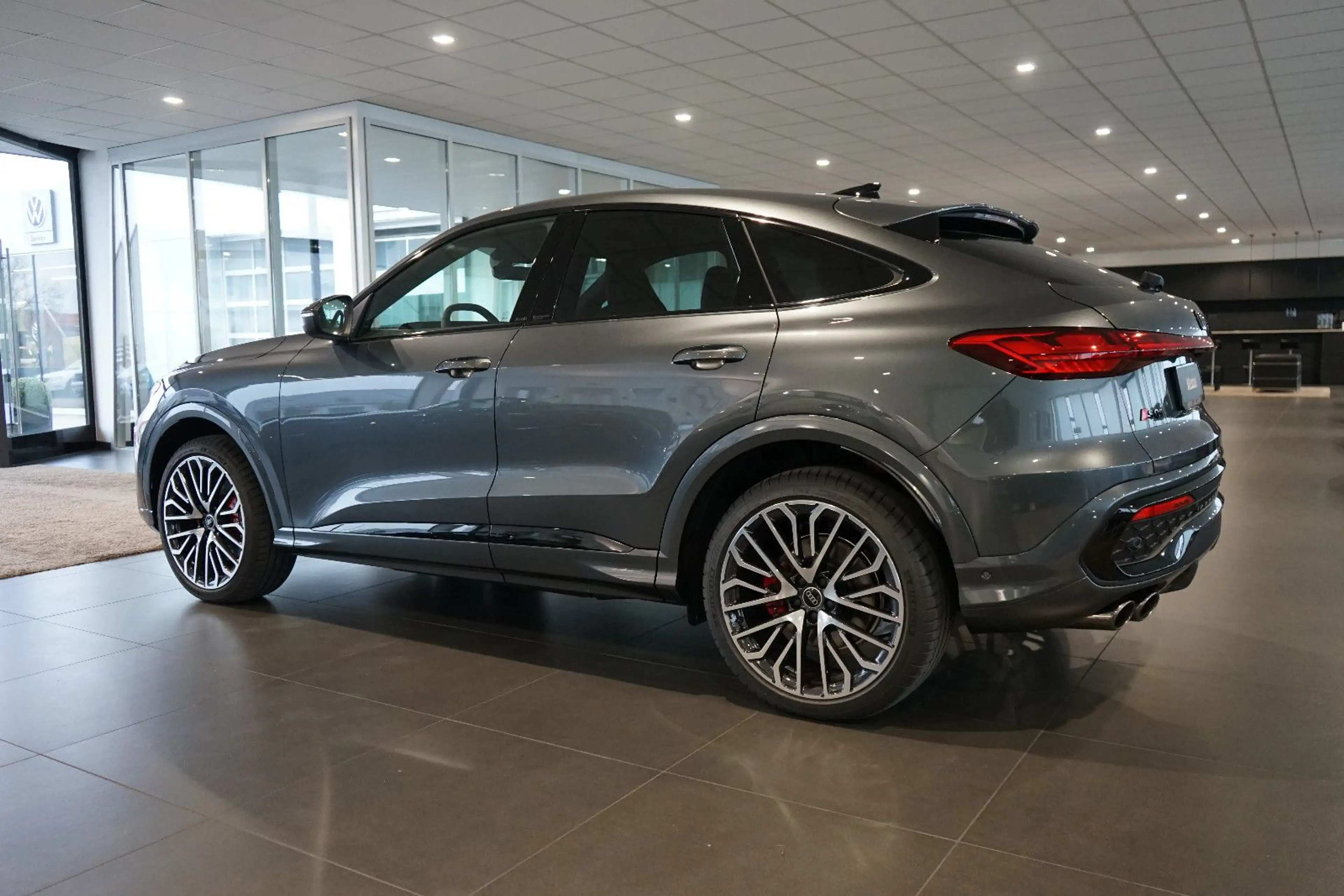 Audi SQ5 Sportback TFSI | Pano | Carbon | Tech pro — photo 2
