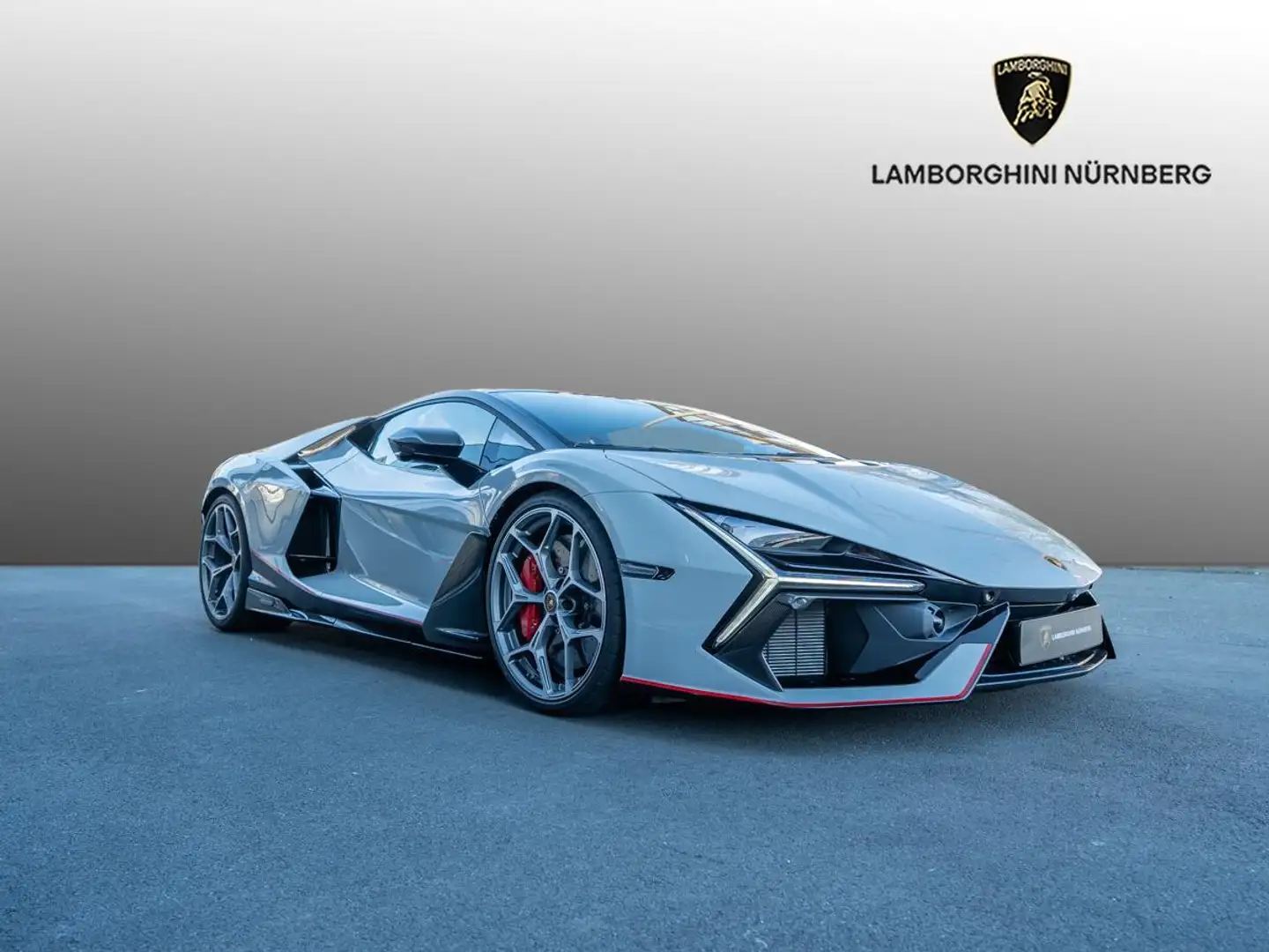 Lamborghini Revuelto Ad Personam | Lamborghini Nürnberg Grau - 1