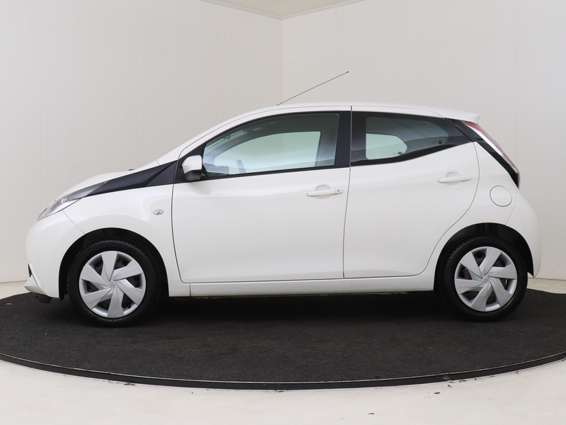 Toyota Aygo 1.0 VVT-i x-nav | Dealer onderhouden | Airco | Ach — photo 3