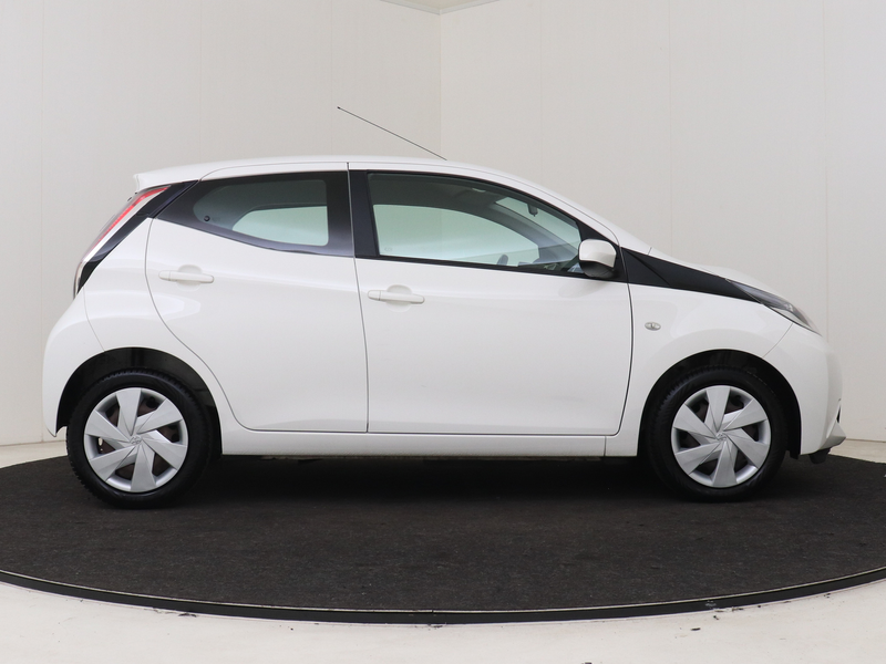 Toyota Aygo 1.0 VVT-i x-nav | Dealer onderhouden | Airco | Ach — photo 12